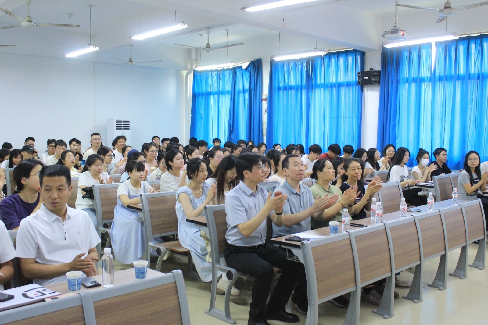 IMG_0506.JPG IMG_0506.JPG