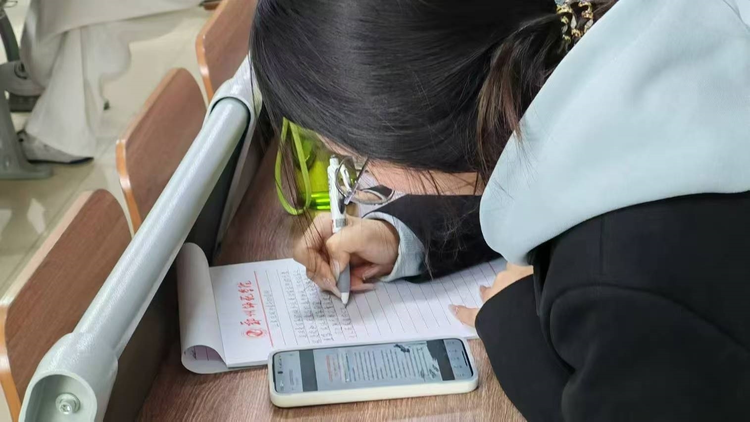 8f49fb39bc94a7e86e0368235e91753.jpg 8f49fb39bc94a7e86e0368235e91753.jpg